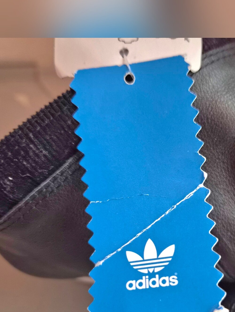 Women shoes Boots NWT Adidas 10.5 Black Super Leather sleek G51385 - Picture 5 of 7